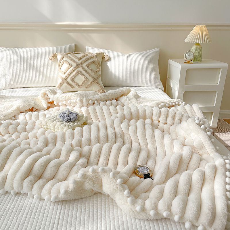 Maison Leonardo™ Soft Touch Blanket